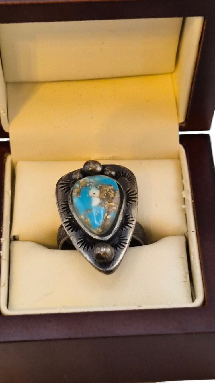 Vintage Adjustable Southwestern Style Blue Cabochon Ring Unmarked